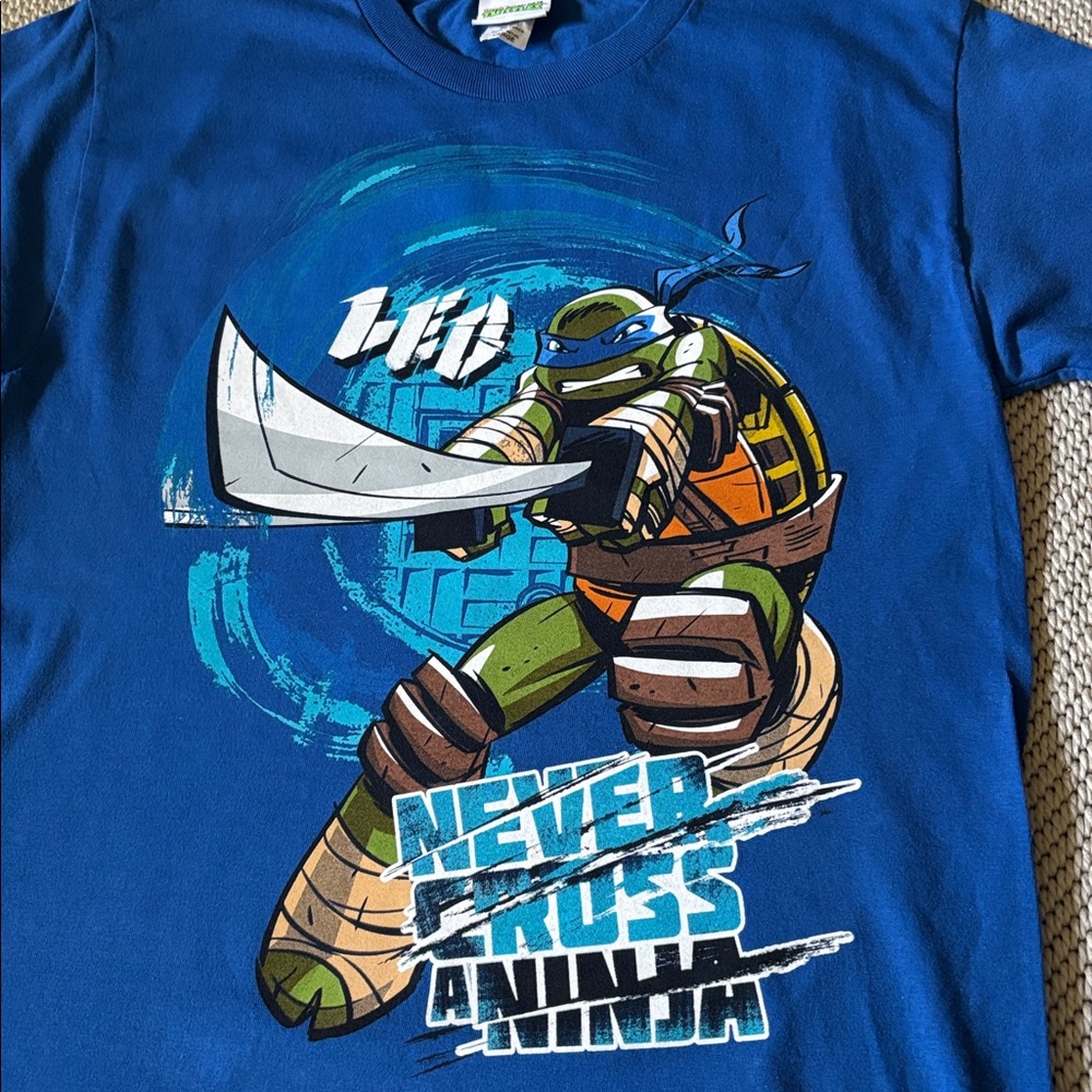 Shirt Teenage Mutant Ninja Turtles boys new size Large cotton Nickelodeon